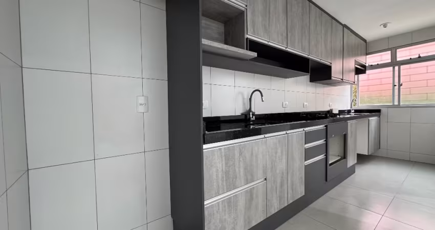 Apartamento 2 quartos no térreo pra aluguel no Pinheirinho