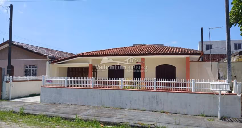 Casa com 3 quartos para alugar na Juscelino Kubstchek, Ipanema, Pontal do Paraná