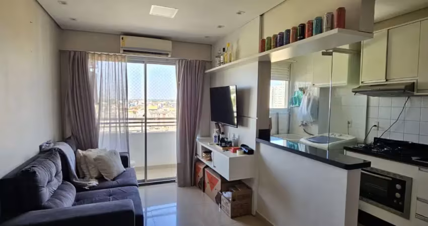 Lindo apartamento com 2 quartos e armários no condomínio piazza de napoli