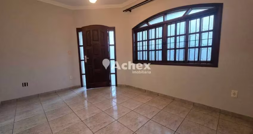 Casa em jardim santa genebra, campinas — 3 quartos, 1 suíte, 220 m² internos