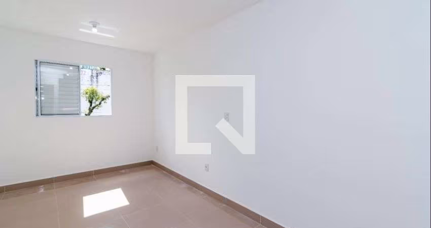 Apartamento à Venda - Água Fria, 1 Quarto,  25 m2