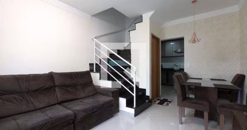 Casa à Venda - Vila Jacuí, 2 Quartos,  67 m2
