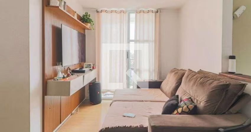 Apartamento à Venda - Jardim Éster Yolanda, 2 Quartos,  64 m2