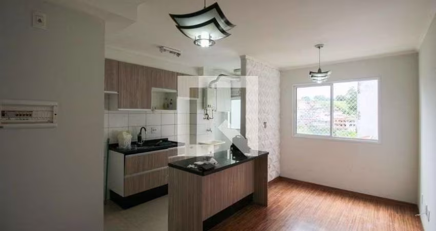 Apartamento à Venda - Vila Carmosina, 2 Quartos,  45 m2