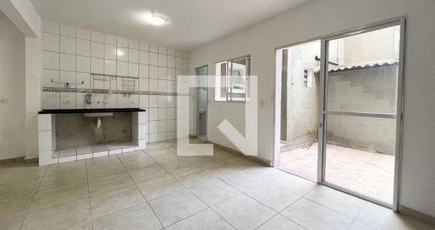 Casa à Venda - Barra Funda, 1 Quarto,  70 m2