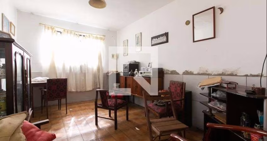Casa à Venda - Itaquera, 1 Quarto,  200 m2