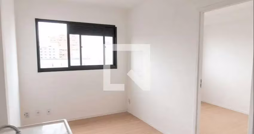 Apartamento à Venda - Liberdade, 1 Quarto,  28 m2