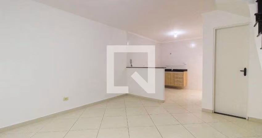 Casa à Venda - Vila Jacuí, 2 Quartos,  67 m2