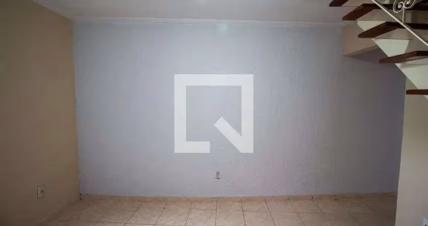Casa à Venda - Vila Progresso, 3 Quartos,  100 m2