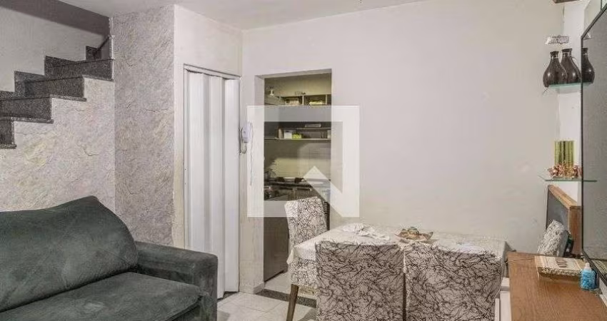 Casa à Venda - Cangaíba, 2 Quartos,  65 m2