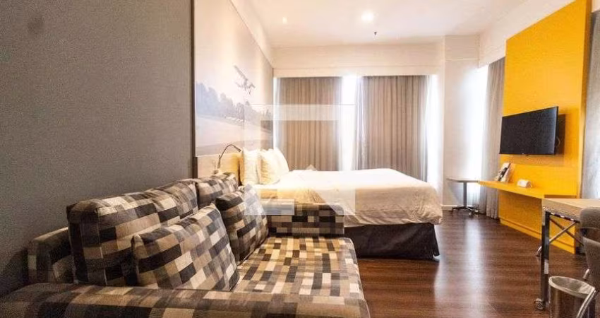 Apartamento à Venda - Água Fria, 1 Quarto,  36 m2