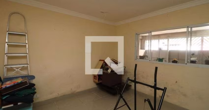 Casa à Venda - Vila Mendes, 4 Quartos,  136 m2