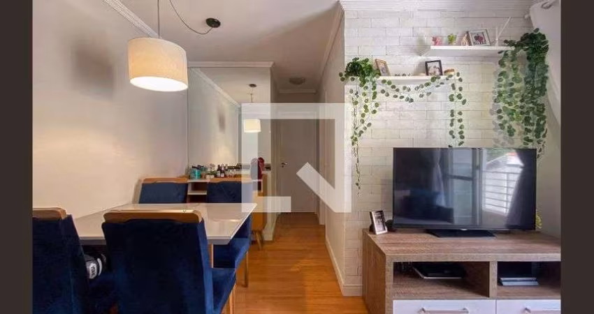 Apartamento à Venda - Jardim Éster Yolanda, 2 Quartos,  50 m2