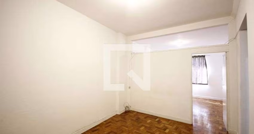 Apartamento à Venda - Liberdade, 1 Quarto,  45 m2