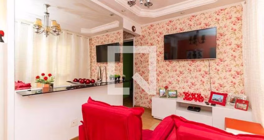 Apartamento à Venda - Vila Carmosina, 2 Quartos,  39 m2