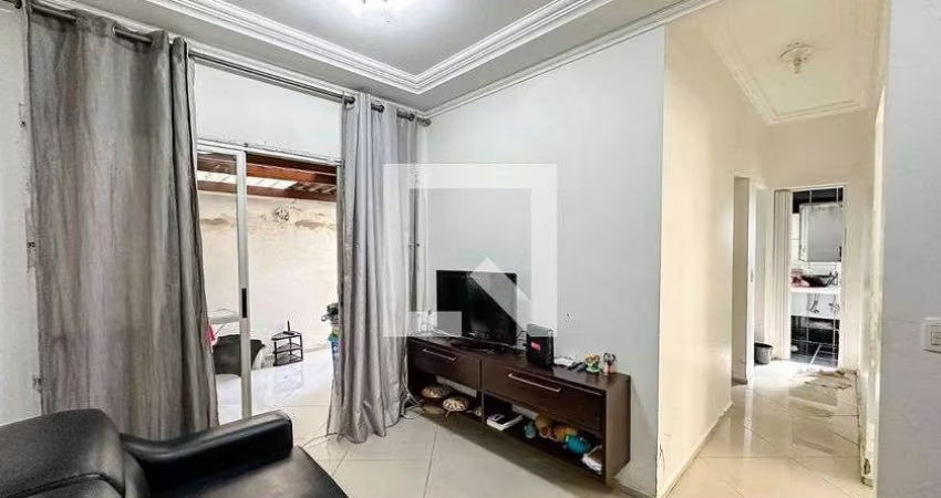 Apartamento à Venda - Vila Dionísia, 2 Quartos,  60 m2