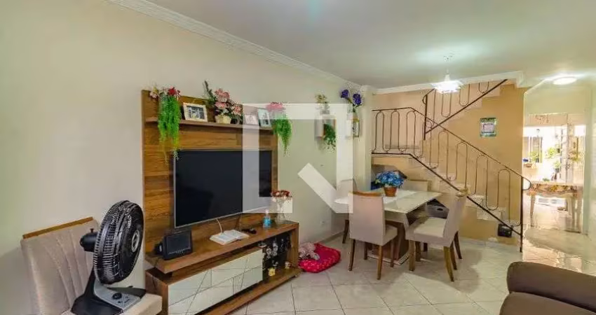 Casa à Venda - Vila Campestre, 2 Quartos,  70 m2