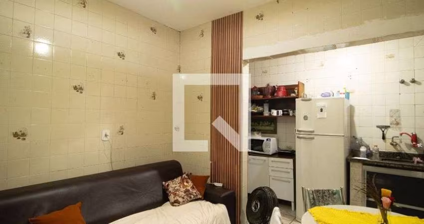 Casa à Venda - Vila Gustavo, 2 Quartos,  53 m2