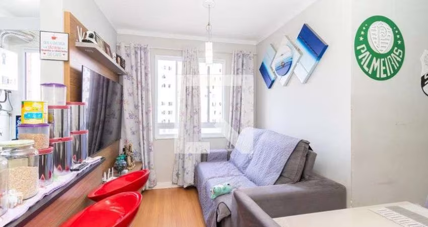 Apartamento à Venda - Vila Carmosina, 2 Quartos,  40 m2