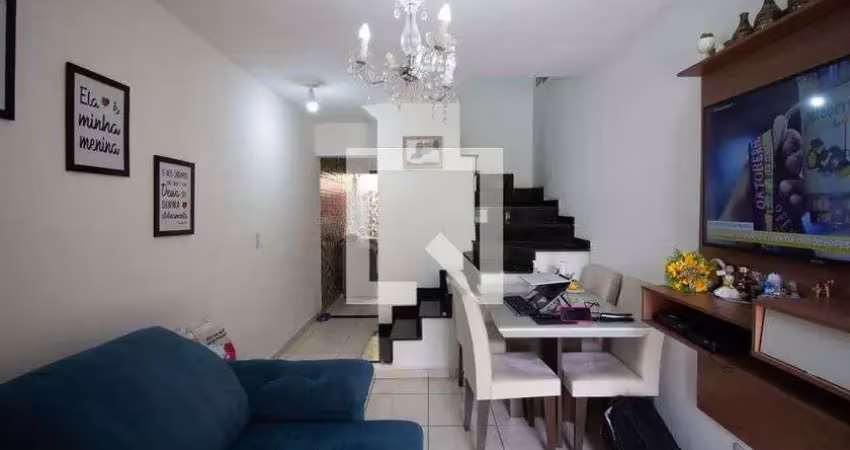 Casa à Venda - Vila Jacuí, 2 Quartos,  48 m2
