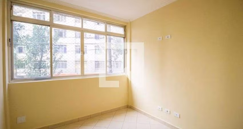 Apartamento à Venda - Liberdade, 1 Quarto,  30 m2