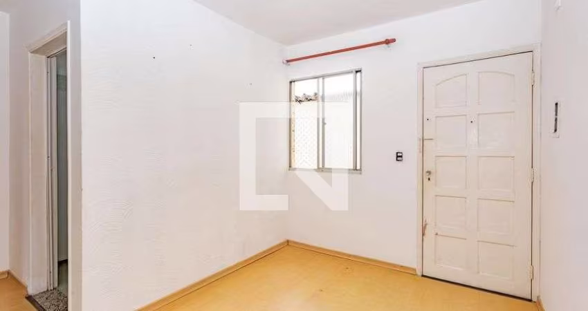 Apartamento à Venda - Vila Liviero, 2 Quartos,  46 m2