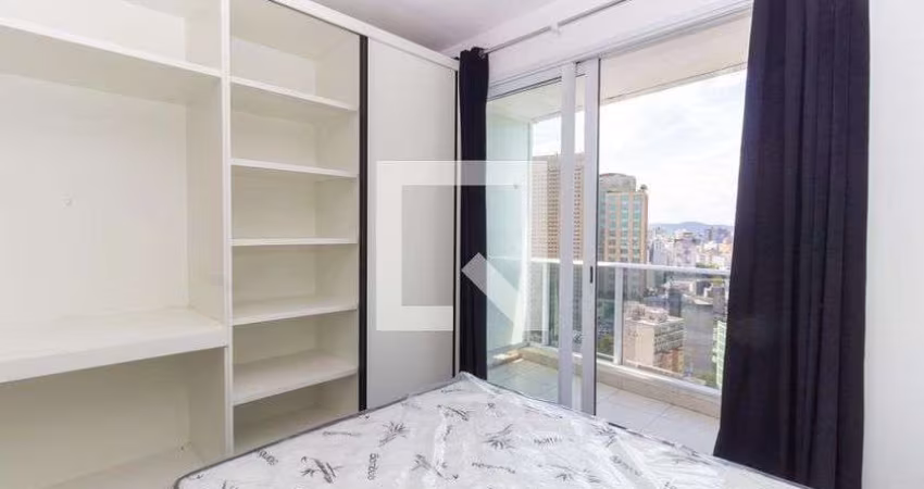 Apartamento à Venda - Liberdade, 1 Quarto,  23 m2