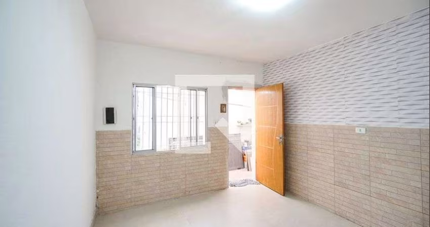 Casa à Venda - Penha de França, 2 Quartos,  80 m2
