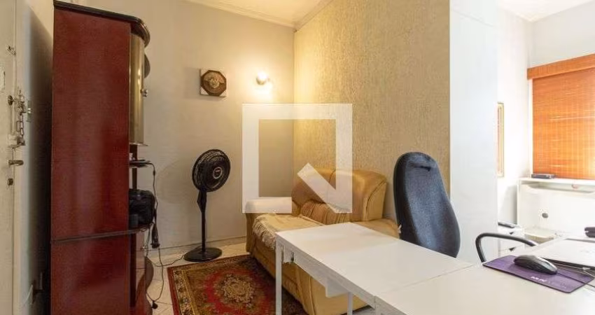 Apartamento à Venda - Liberdade, 1 Quarto,  27 m2