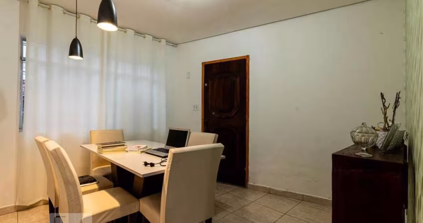 Casa à Venda - Ermelino Matarazzo, 2 Quartos,  160 m2