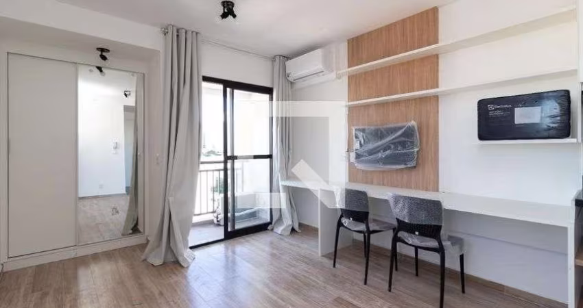 Apartamento à Venda - Água Fria, 1 Quarto,  25 m2