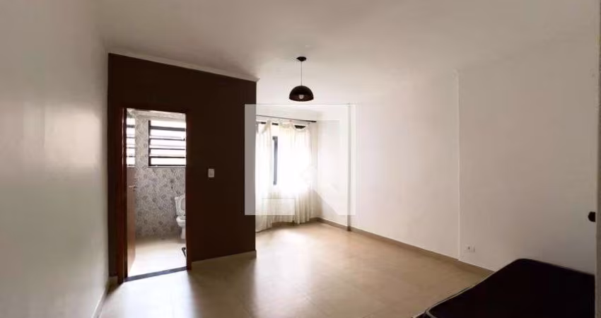 Apartamento à Venda - Liberdade, 1 Quarto,  30 m2