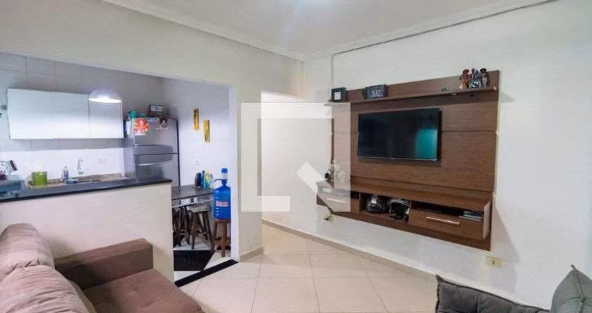Casa à Venda - Vila Campestre, 2 Quartos,  70 m2