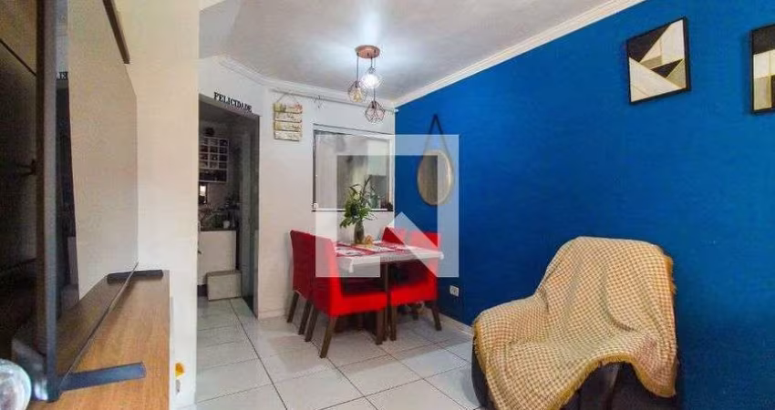 Casa à Venda - Vila Jacuí, 2 Quartos,  70 m2