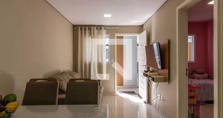 Apartamento com 2 quartos à venda na Rua Victório Santim, 596, Itaquera, São Paulo