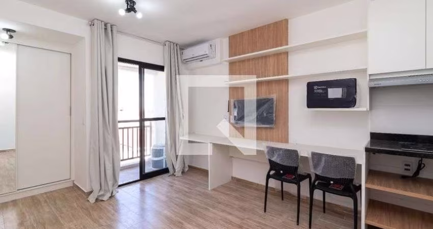Apartamento à Venda - Água Fria, 1 Quarto,  25 m2