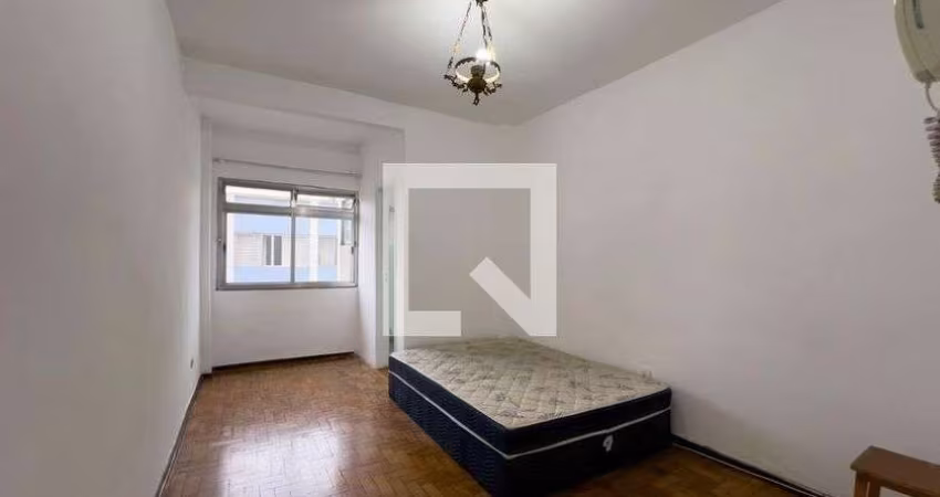 Apartamento à Venda - Liberdade, 1 Quarto,  28 m2