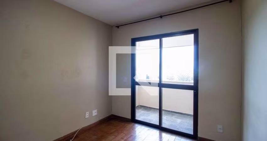Apartamento à Venda - Jardim Éster Yolanda, 2 Quartos,  57 m2