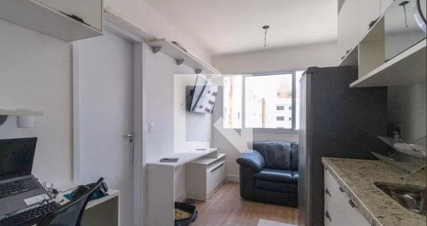 Apartamento à Venda - Jardim Éster Yolanda, 1 Quarto,  25 m2