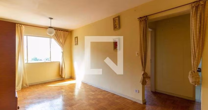 Apartamento à Venda - Liberdade, 1 Quarto,  65 m2