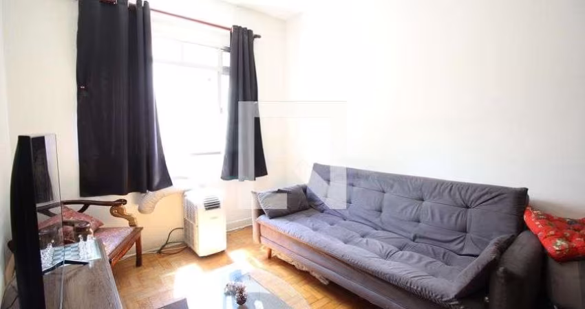 Apartamento à Venda - Liberdade, 1 Quarto,  65 m2