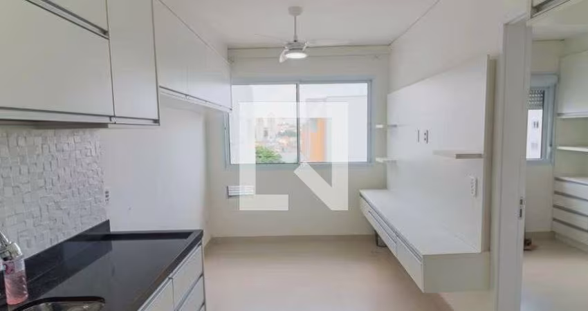 Apartamento à Venda - Jardim Éster Yolanda, 1 Quarto,  24 m2