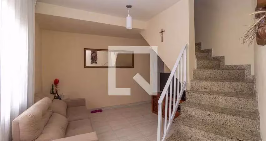Casa à Venda - Sapopemba, 2 Quartos,  70 m2