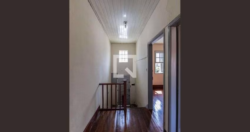 Casa à Venda - Penha de França, 2 Quartos,  130 m2