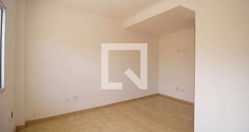Casa à Venda - Vila Jacuí, 2 Quartos,  63 m2