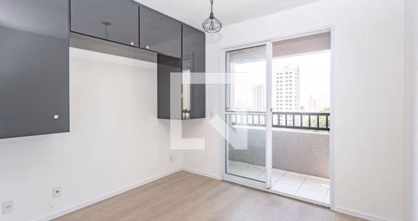 Apartamento à Venda - Vila das Mercês, 1 Quarto,  18 m2