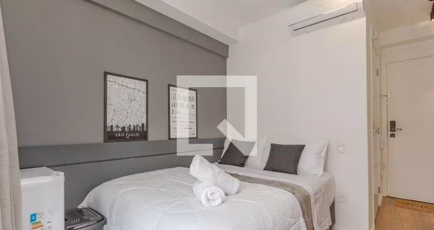 Apartamento à Venda - Chácara Santo Antonio, 1 Quarto,  20 m2