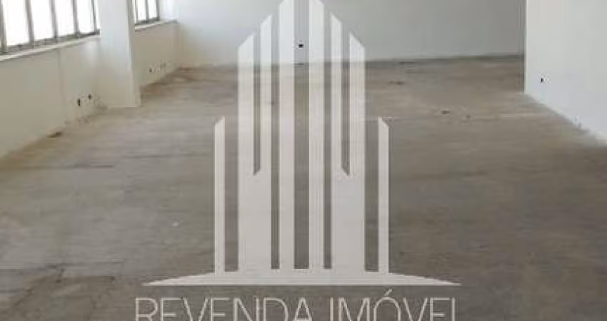 Aluguel sala 320 m2 na Consolacao, 1 vaga e 2 banheiros