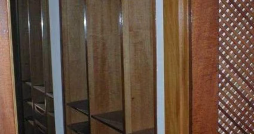 Sobrado em Pinheiros 230m² com 4 dormitórios e 6 vagas