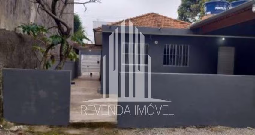 Casa Comercial para Locação na Vila Princesa Isabel, São Paulo-SP: 3 Quartos, 3 Banheiros, 5 Vagas de Garagem!